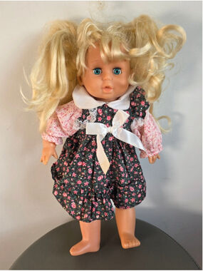 Vintage Jessie Collection Doll 1992 Natacha Edition Blonde Blue Eyes 16"
